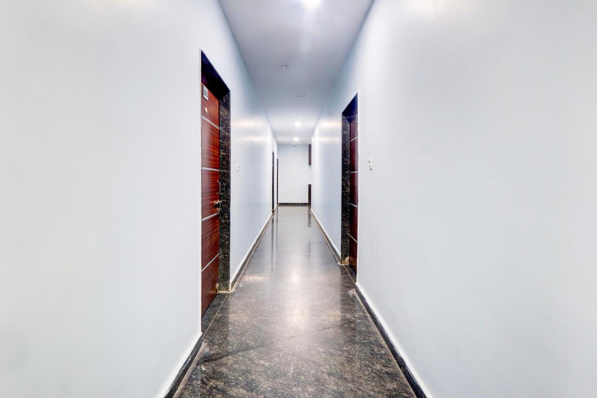 Hotel O Moon Light Nizamabad Zewnętrze zdjęcie